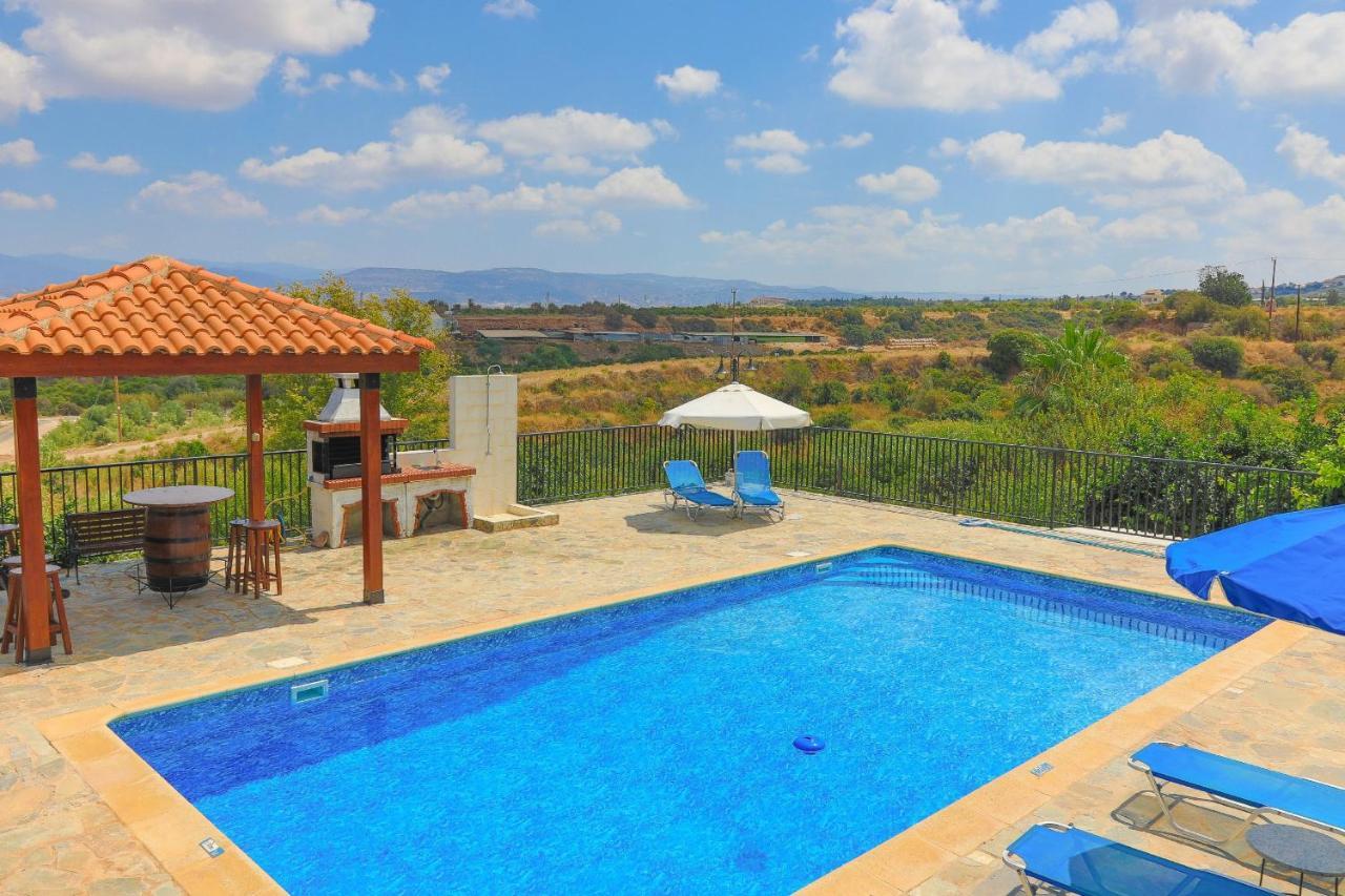 Villa Aphrodite Finiki Polis Bagian luar foto