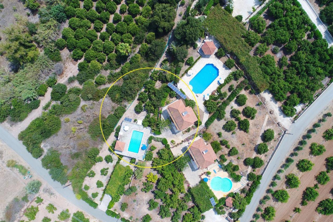 Villa Aphrodite Finiki Polis Bagian luar foto