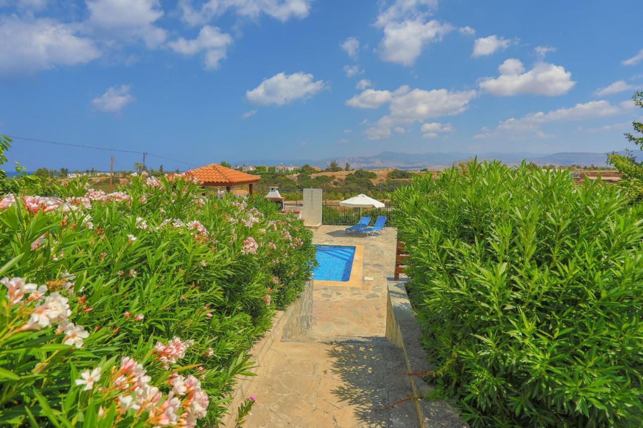 Villa Aphrodite Finiki Polis Bagian luar foto