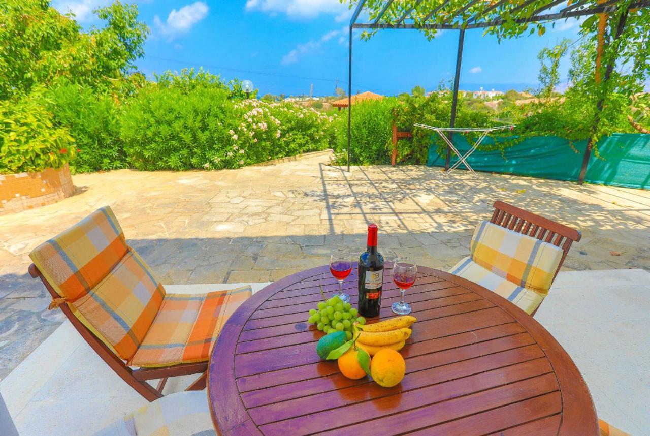 Villa Aphrodite Finiki Polis Bagian luar foto