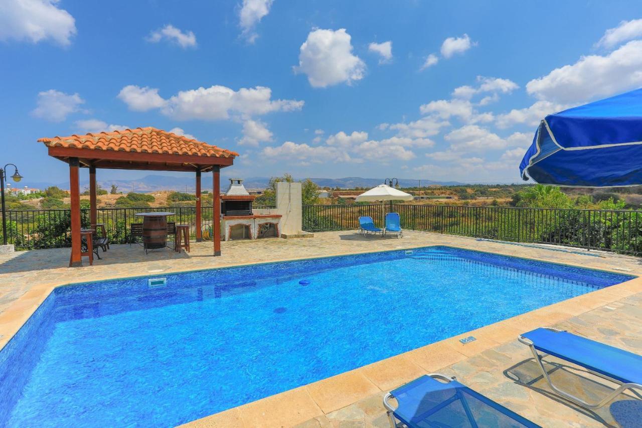 Villa Aphrodite Finiki Polis Bagian luar foto