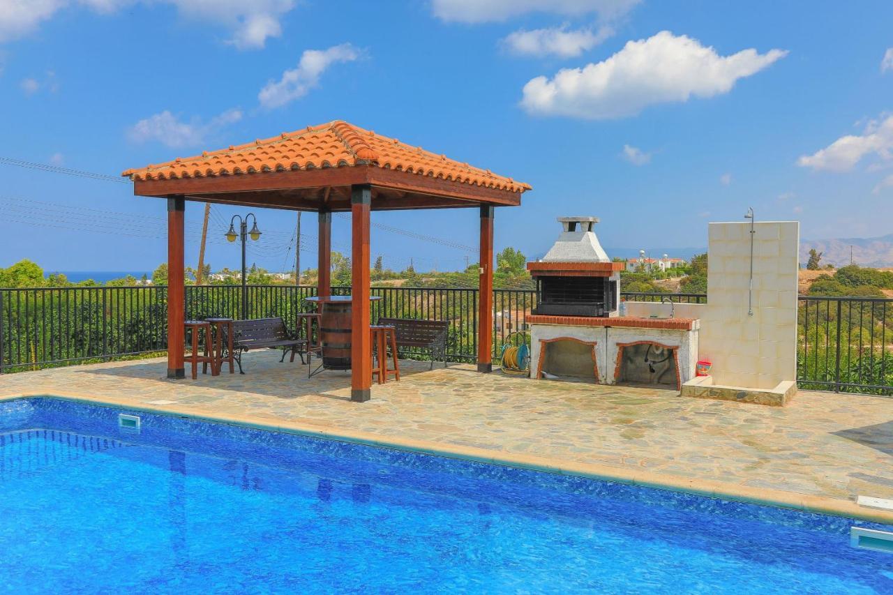 Villa Aphrodite Finiki Polis Bagian luar foto